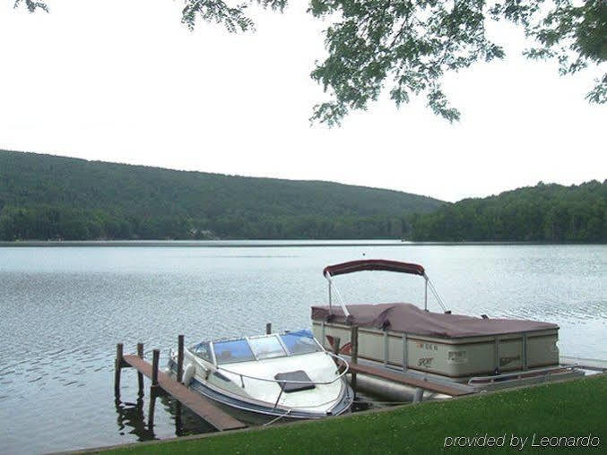 Red Carpet Inn On The Lake - Oneonta Fasilitas foto